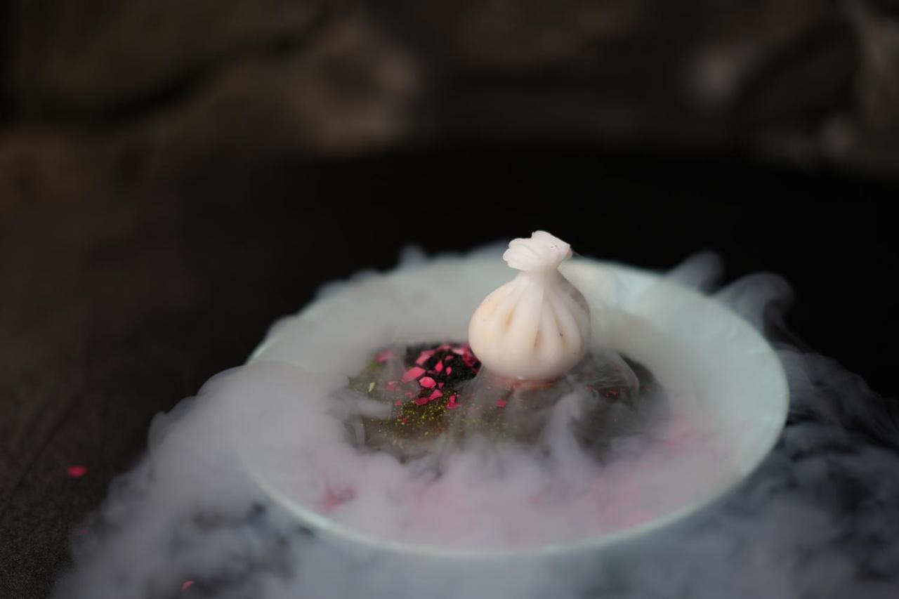 Radisson Resort And Spa Lonavala Extérieur photo A molecular gastronomy dish