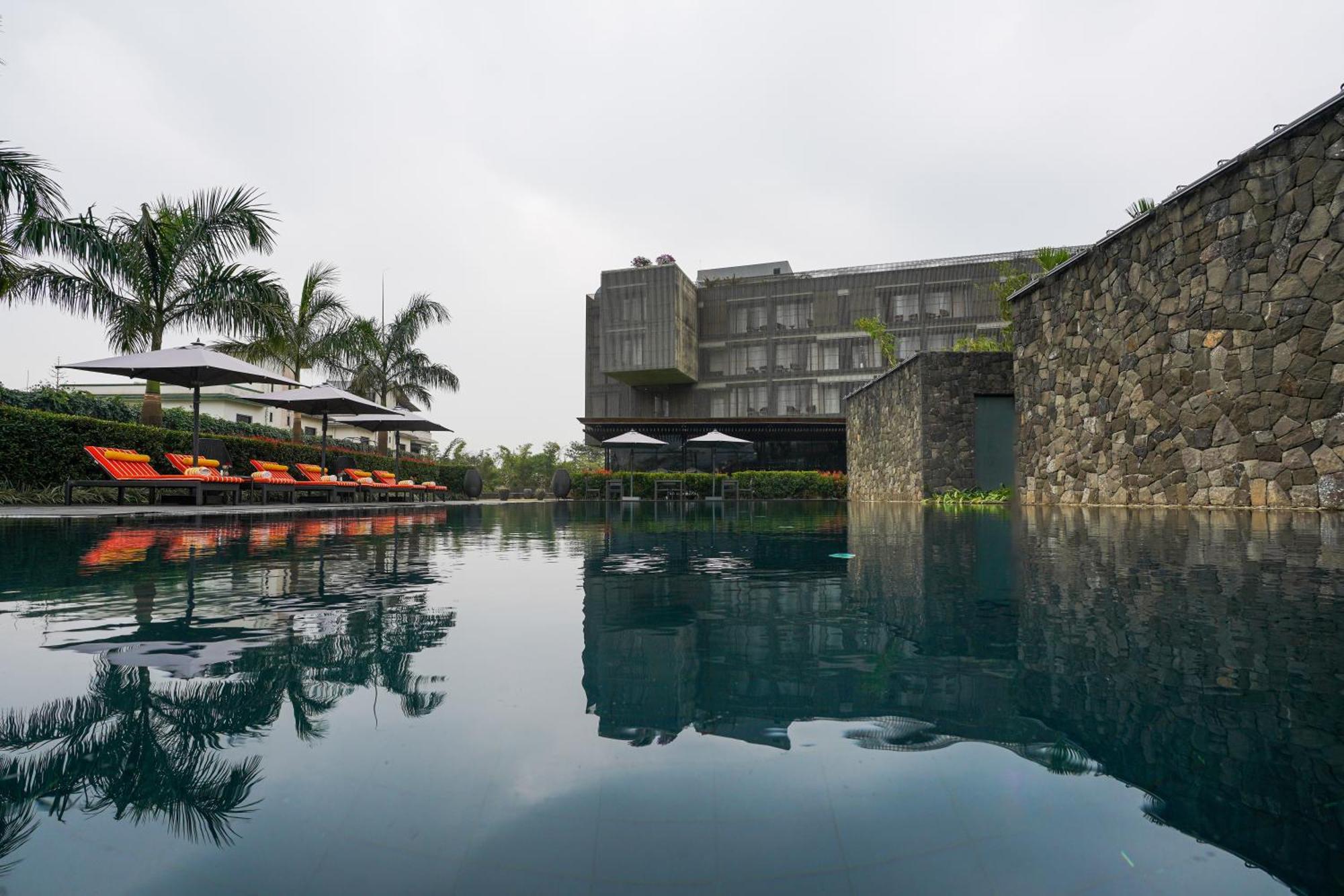 Radisson Resort And Spa Lonavala Extérieur photo The Park, Hyderabad