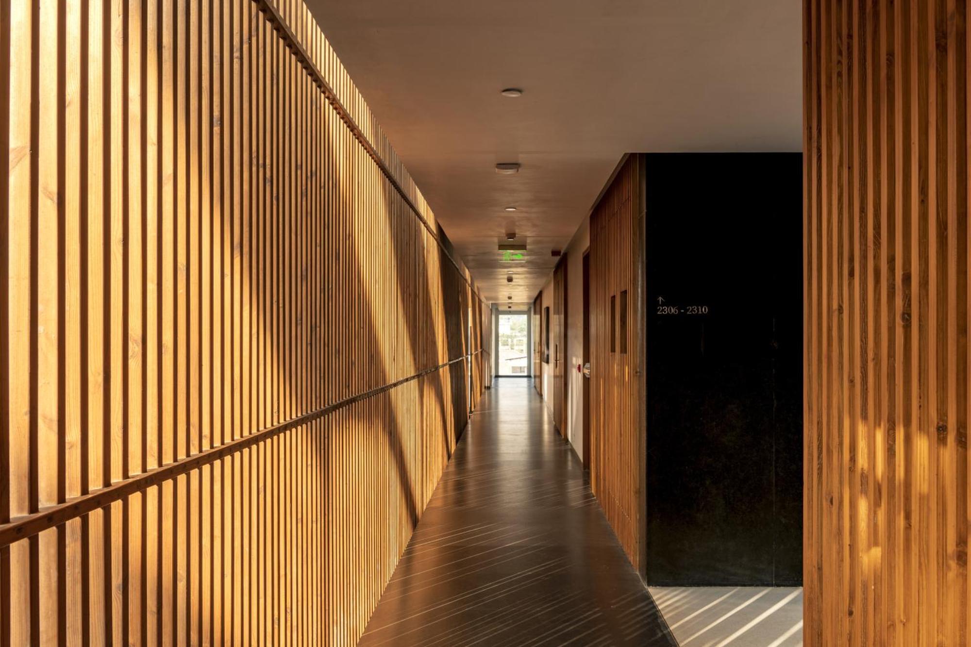 Radisson Resort And Spa Lonavala Extérieur photo Interior of the hotel